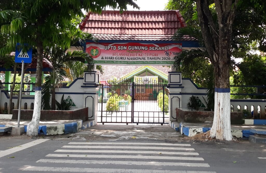 Satu Siswa Terpapar Covid-19, Sekolah Dasar di Sampang Kembali Daring