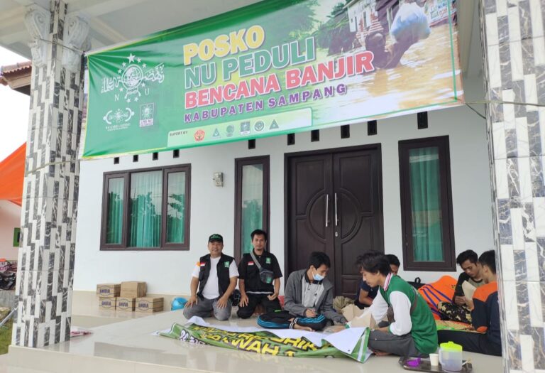 Sampang Banjir, NU Dirikan Posco Bantuan Peduli Banjir