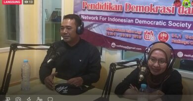 Peran Media Dalam Pelaksanaan Demokrasi di Kabupaten Sampang