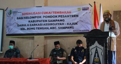 Sosialisasi Cukai Tembakau di Pondok Pesantren Assirojiyyah Kajuk Sampang