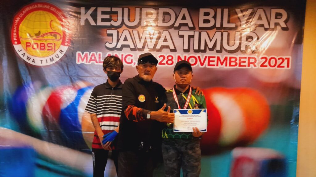 Raih Juara 2, Miqdad Abdillah Harumkan Sampang Dalam Kejurda Bilyard Jatim 2021