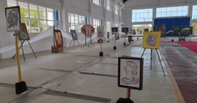 Komunitas Perupa Sampang Goes To Campus Gelar Pameran Seni Rupa