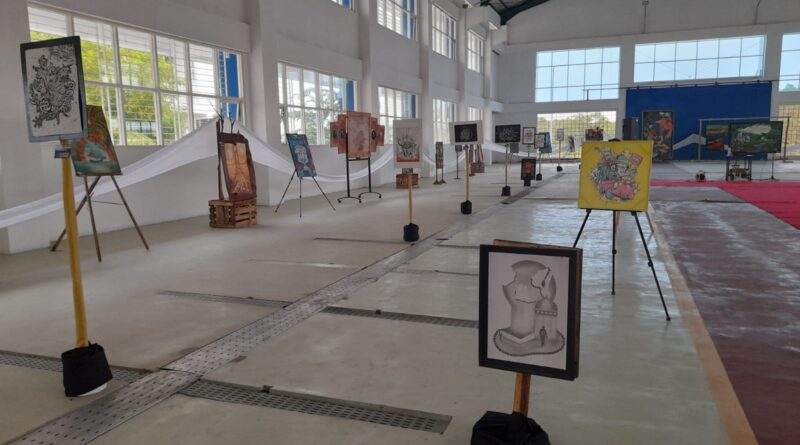 Komunitas Perupa Sampang Goes To Campus Gelar Pameran Seni Rupa