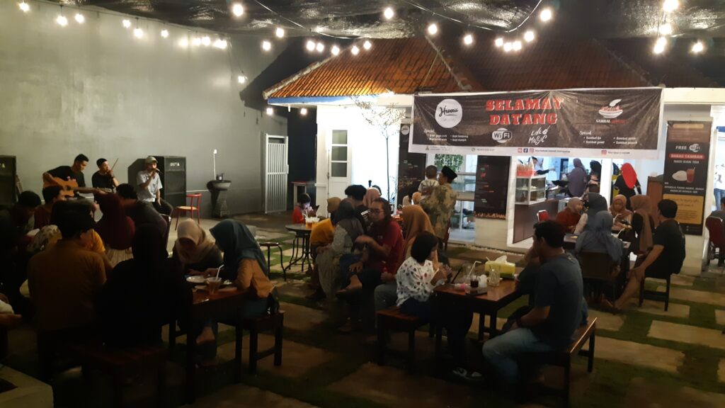 Grand Opening Hawai Coffee & Eatery Dibanjiri Pengunjung