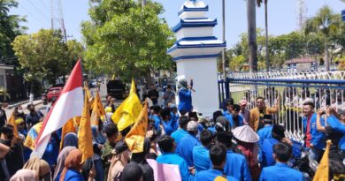 Tolak Kenaikan Harga Bahan Bakar, PC PMII Sampang Gelar Demonstrasi