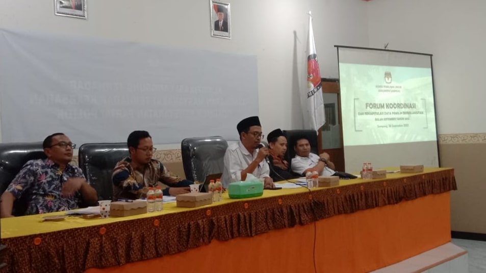 KPU Kabupaten Sampang Gelar Rapat Pemutakhiran Data Pemilih Berkelanjutan