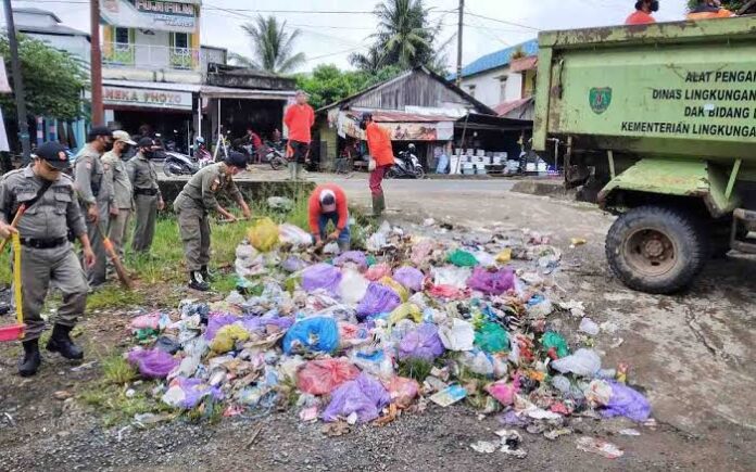 Pemkab Sampang Anggarkan Rp. 3 Miliar Untuk Gaji Pasukan Kebersihan