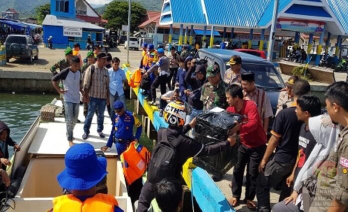 Distribusi Logistik Jalur Laut, Bawaslu Ingatkan Harus Dibungkus Plastik