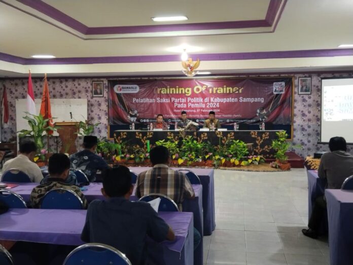 Kuatkan Kapasitas Saksi, Bawaslu Sampang Gelar Training Of Trainers