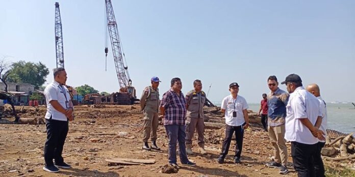 Komisi A DPRD Bangkalan Desak Pemkab Tutup Pemotongan Kapal Ilegal