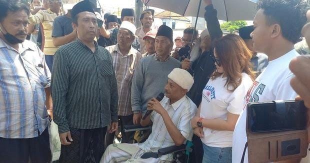 Demo Kejari Sampang, Massa Tuntut Keadilan Kasus Penembakan Relawan Prabowo-Gibran