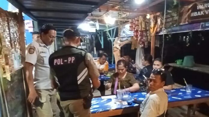 Satpol PP Bangkalan Razia Warung Remang-remang