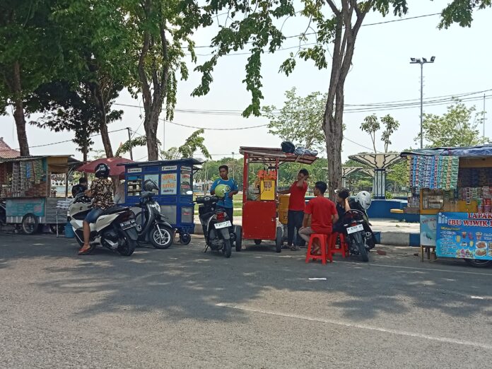 Satpol PP Sampang Akui Kesulitan Tertibkan PKL