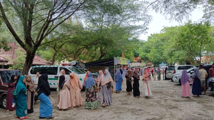 Akses Masuk Pantai Camplong Kerap Jadi Sengketa, Endah Nursiskawati: Kami Masih Cari Solusi