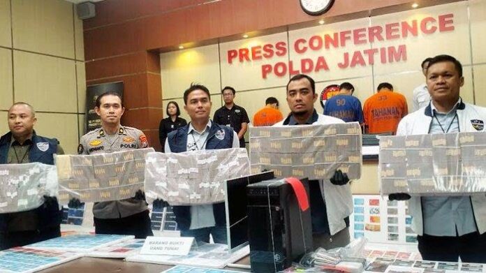 Polda Jatim Ungkap Sindikat Judol Internasional, Putaran Uang Capai Rp 1,4 triliun