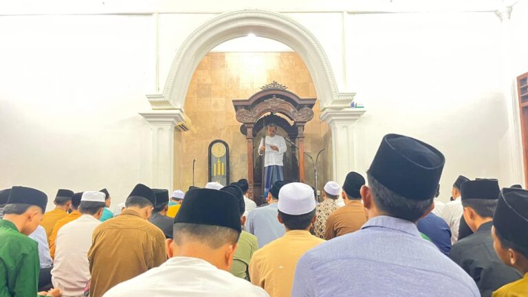 Ketua PCNU Sampang: Gerhana Bulan Bukan Petaka, Tapi Panggilan untuk Mendekat kepada Allah